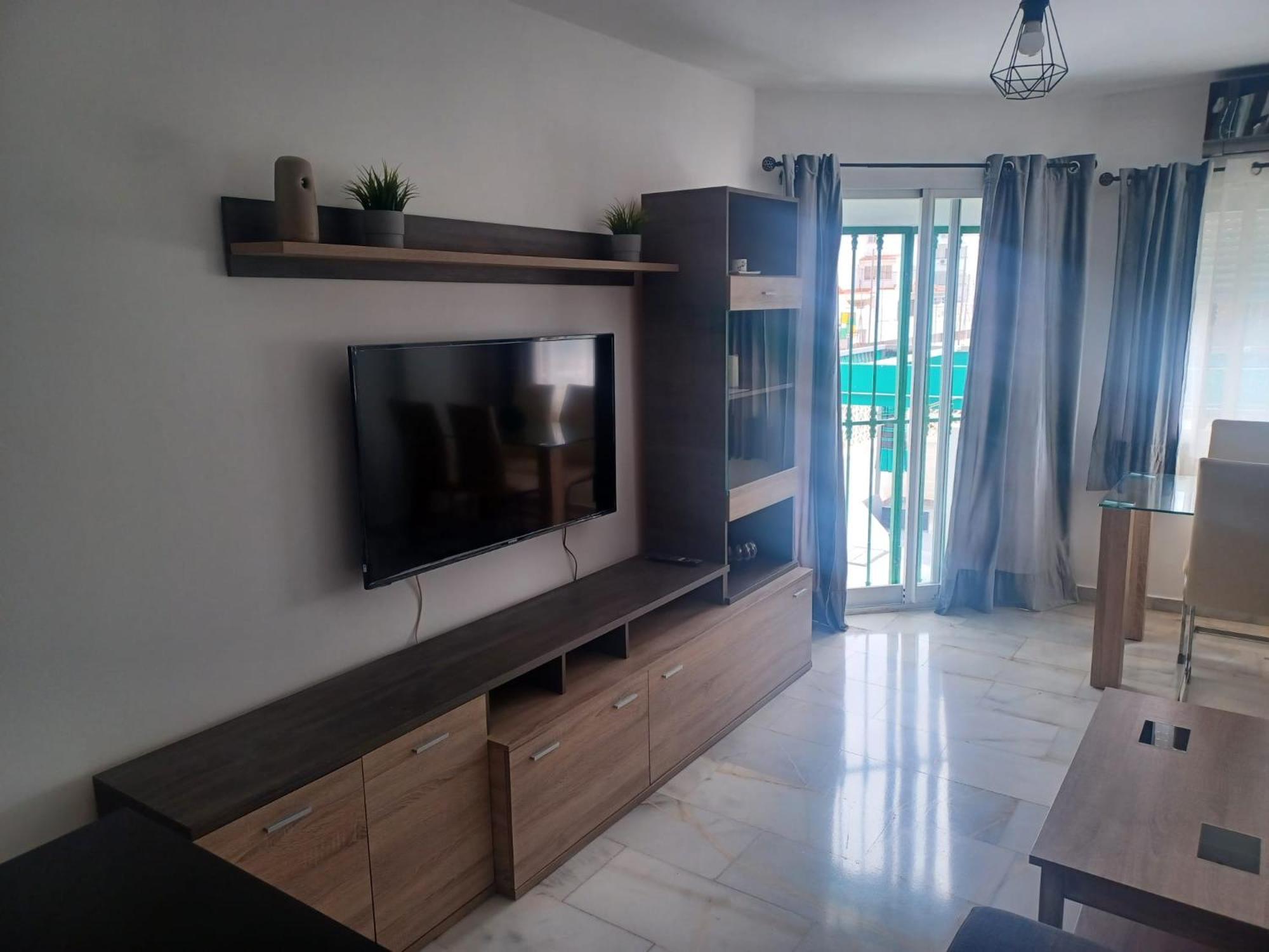 Apartamento El Pinar Pool & Beach *
